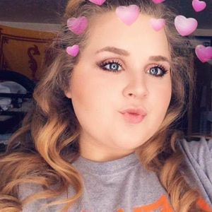 Meet your Posher, Hailey-rae